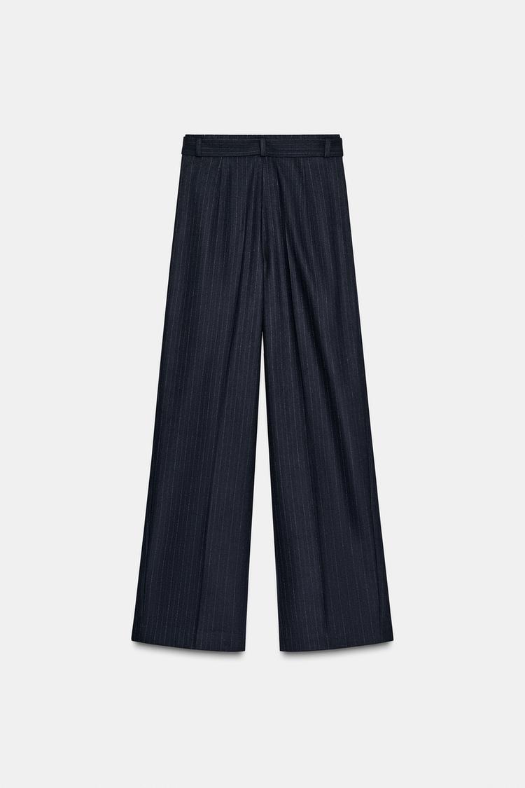 Pantalón raya diplomática con cinturón
